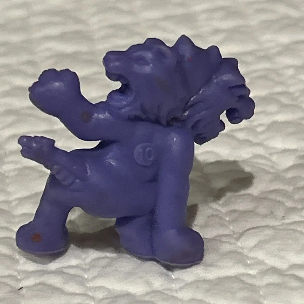 1990 Matchbox Monster in My Pocket Series 1 - Purple Cerberus #28 MIMP Dog‎